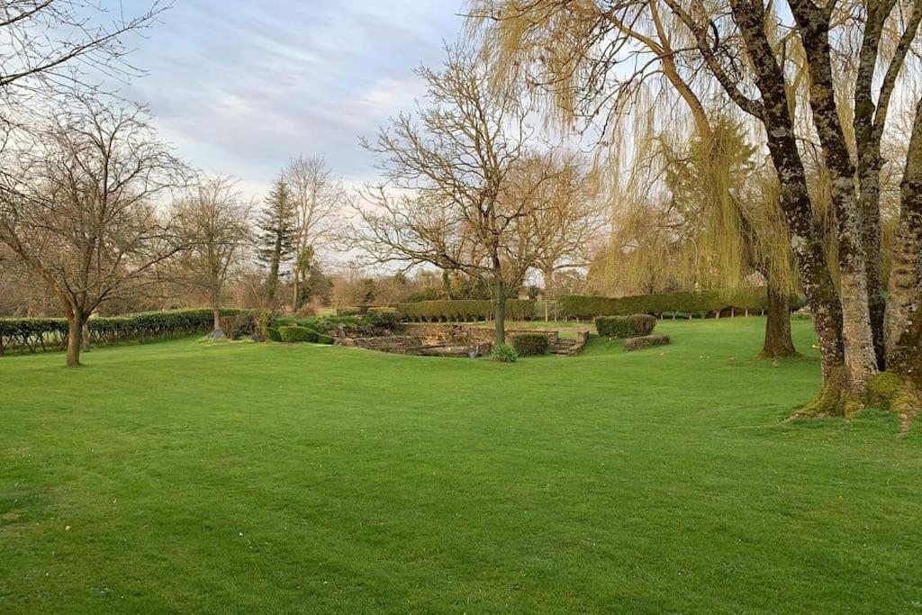 Le Nalousie Villa Livry  Exterior photo